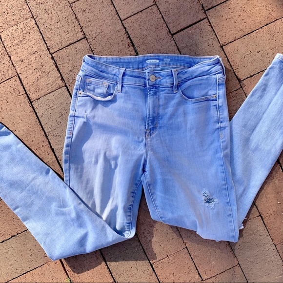Old Navy Denim - 〰️Old Navy〰️ Rock Star Super Skinny Jeans
